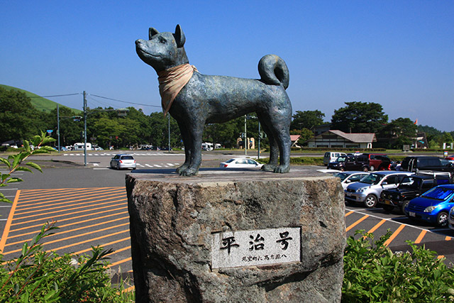 3 平治号の銅像(へいじごうのどうぞう) 3 平治号の銅像(へいじごうのどうぞう)